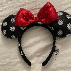 Disney Mini Mouse ears headband.
